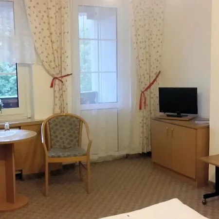 Kurhaus Ξενοδοχείο Kurort Jonsdorf